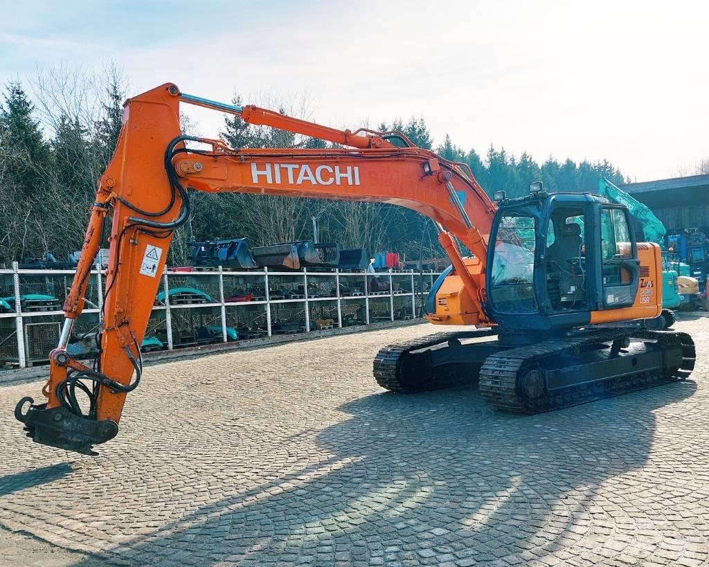 Hitachi ZX225USRLC Гусеничні екскаватори