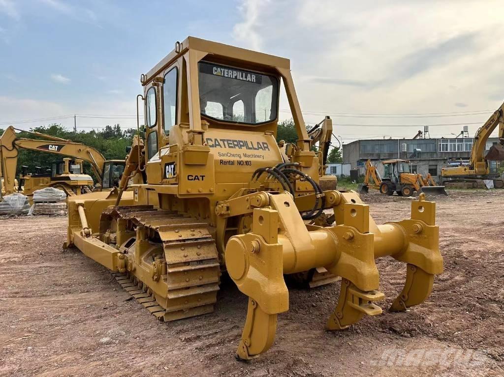 CAT D7G Гусеничні бульдозери