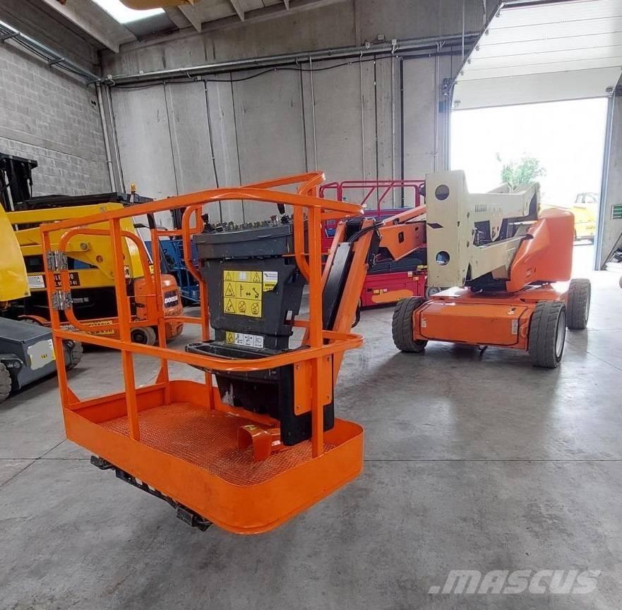 JLG E 450 AJ Колінчаті підйомники