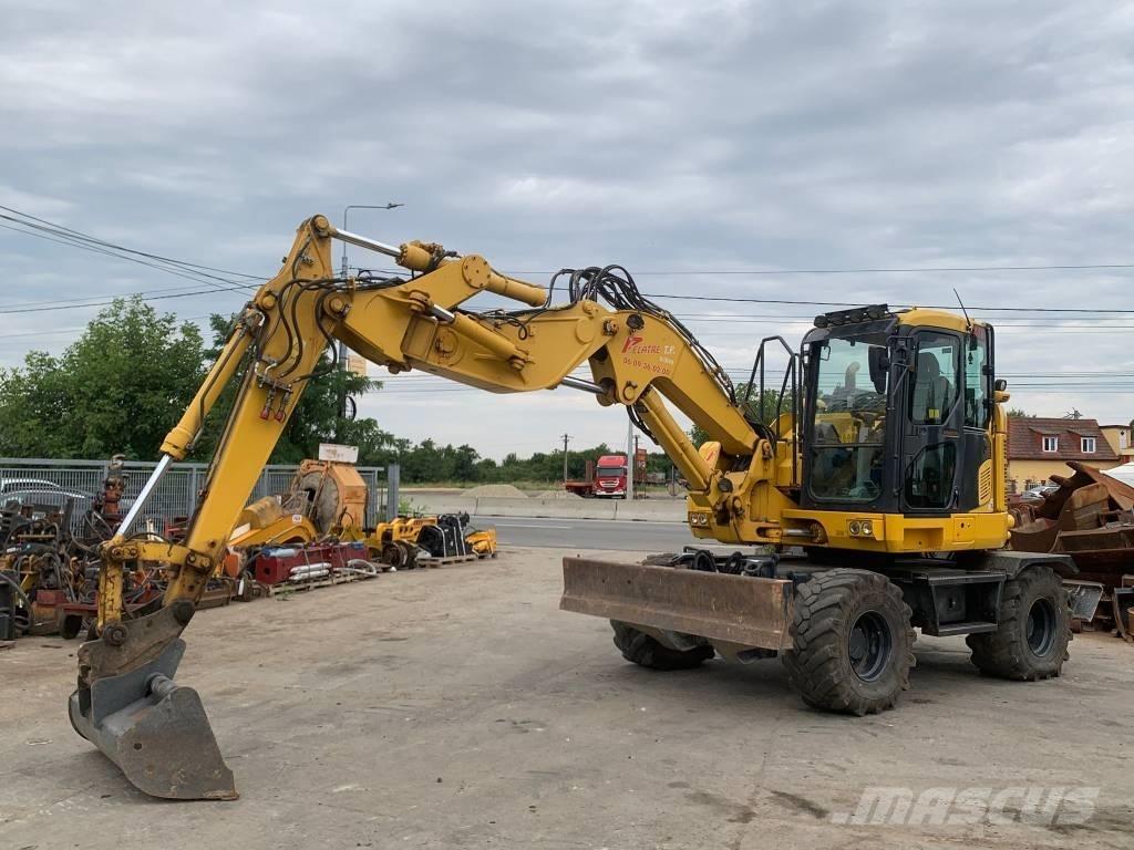 Komatsu PW118MR-11W Колісні екскаватори