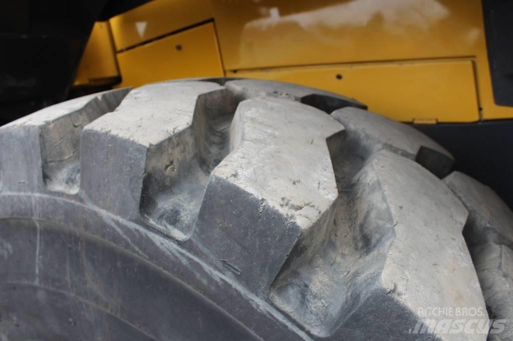 Komatsu WA 470-6LC Фронтальні навантажувачі
