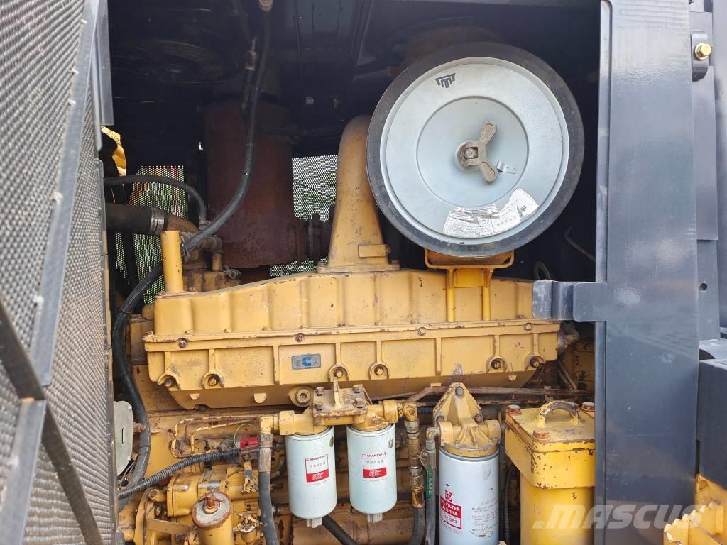 Shantui SD 32 Гусеничні бульдозери