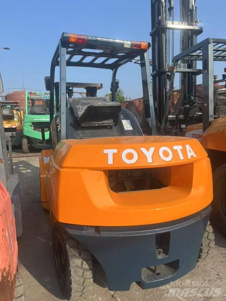 Toyota FD 50 Дизельні навантажувачі