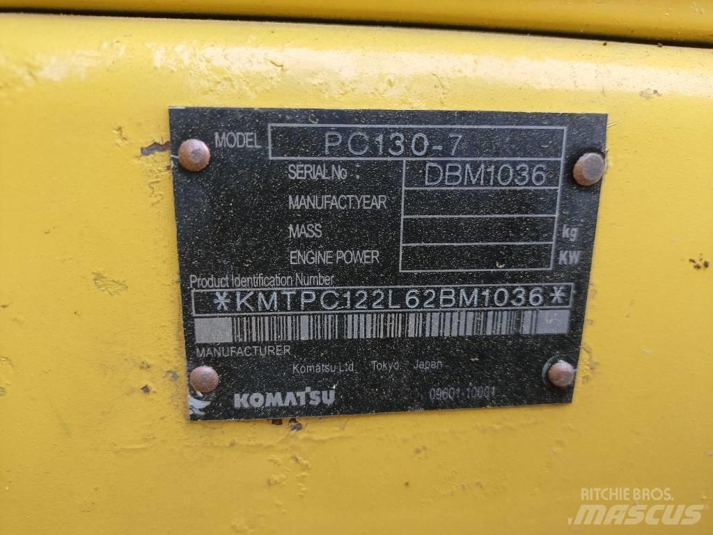 Komatsu PC130 Гусеничні екскаватори