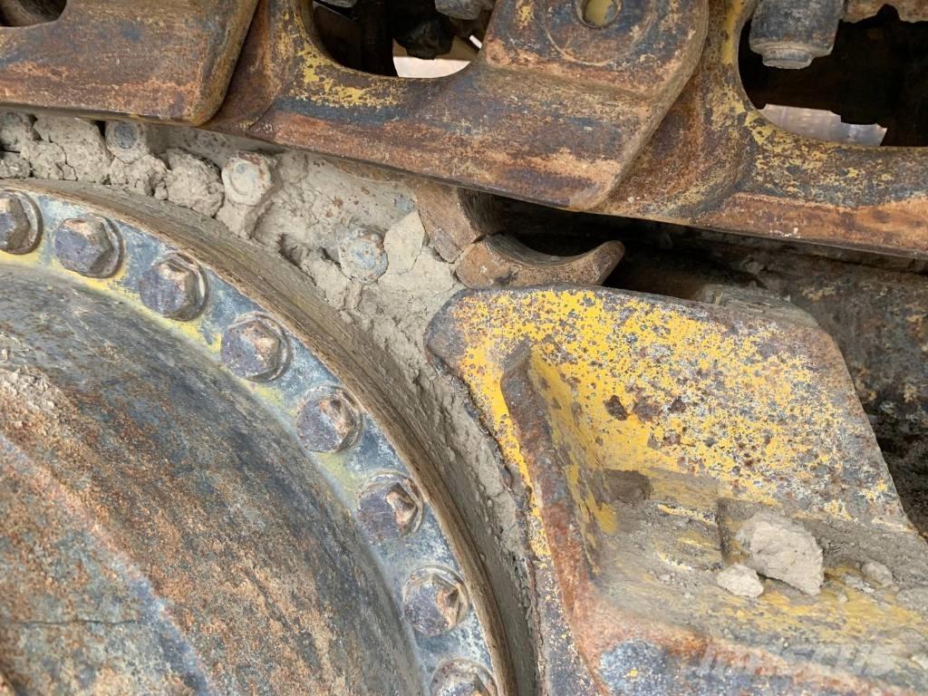 Komatsu D 61 PX-23 Гусеничні бульдозери