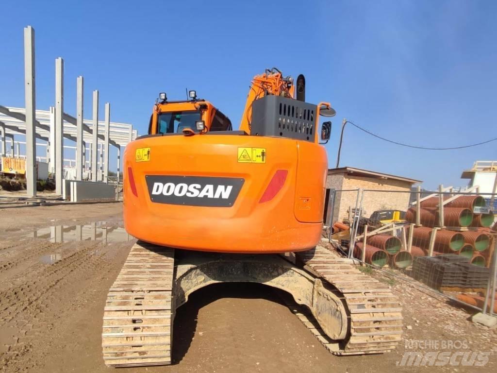 Doosan DX 235 LCR-5 Гусеничні екскаватори