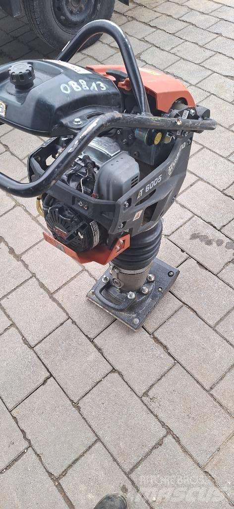 Husqvarna LT 6005 Трамбувальники