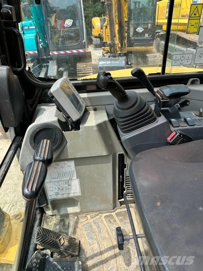 CAT 303.5E2 Міні-екскаватори < 7т