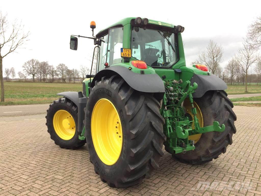 John Deere 6820 AP Трактори