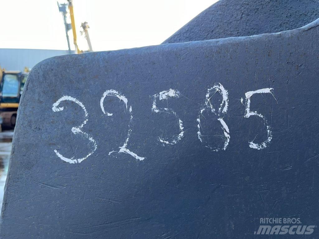 CAT Bucket 950 Ковші