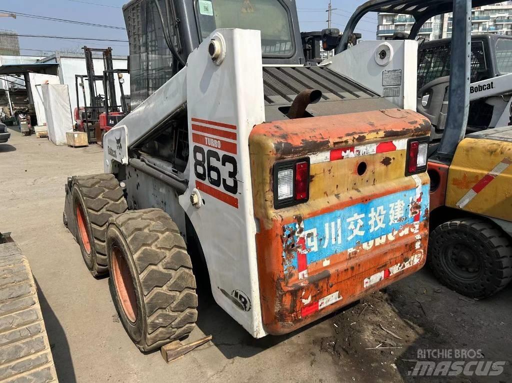 Bobcat S863 Міні-навантажувачі