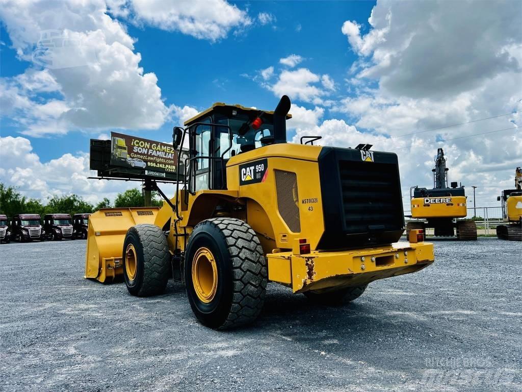CAT 950 GC Фронтальні навантажувачі