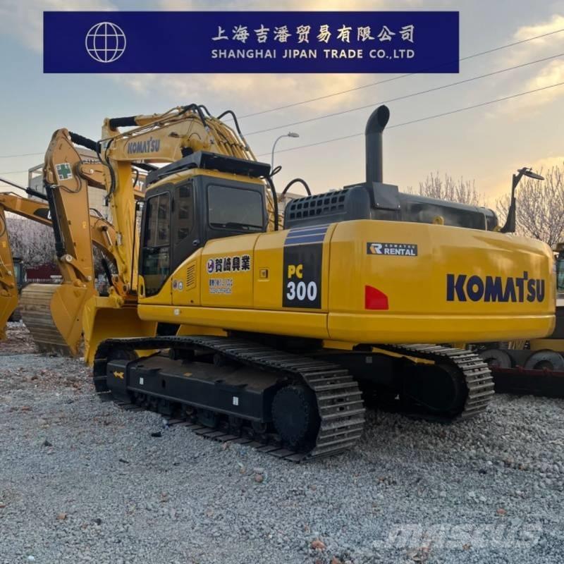 Komatsu PC 300 Гусеничні екскаватори