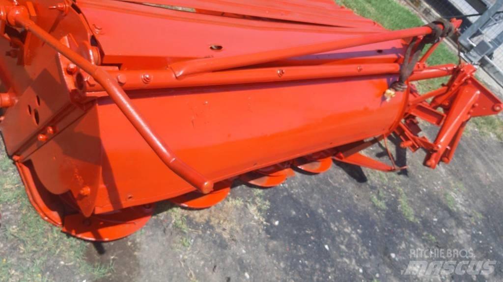 Kuhns Mfg 200 Косилки