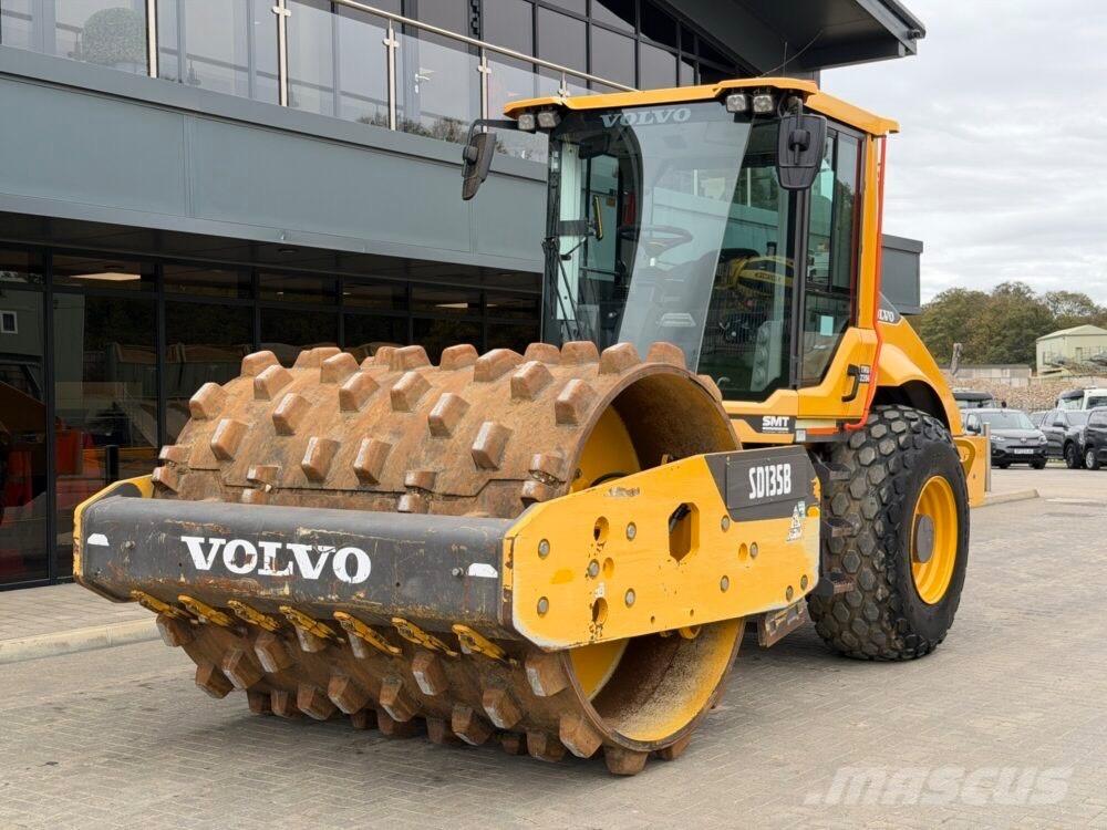 Volvo SD 135 B Грунтові котки