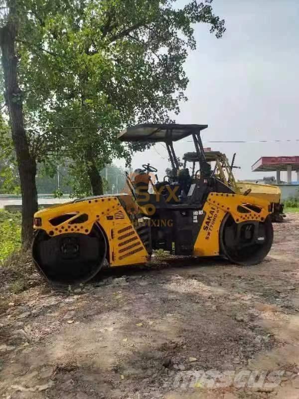 Sakai SW 770 ND Котки тротуарні