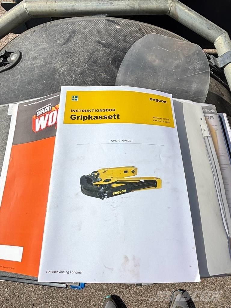 Doosan DX 160 W Колісні екскаватори