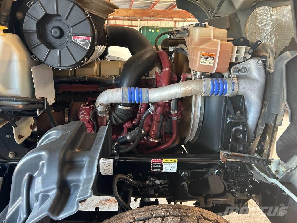 Mack Granite GU 713 Самоскиди