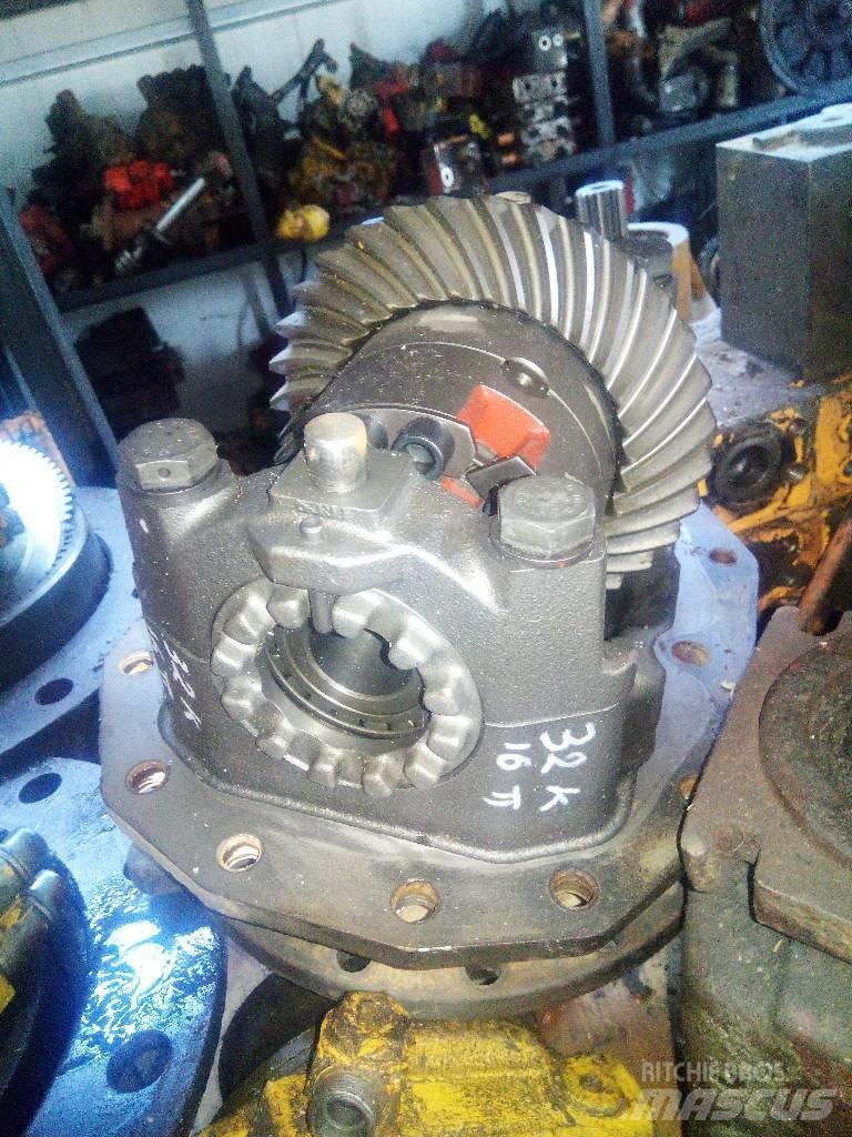 CAT 206 B Осі