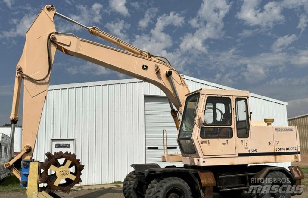 John Deere 595 Колісні екскаватори