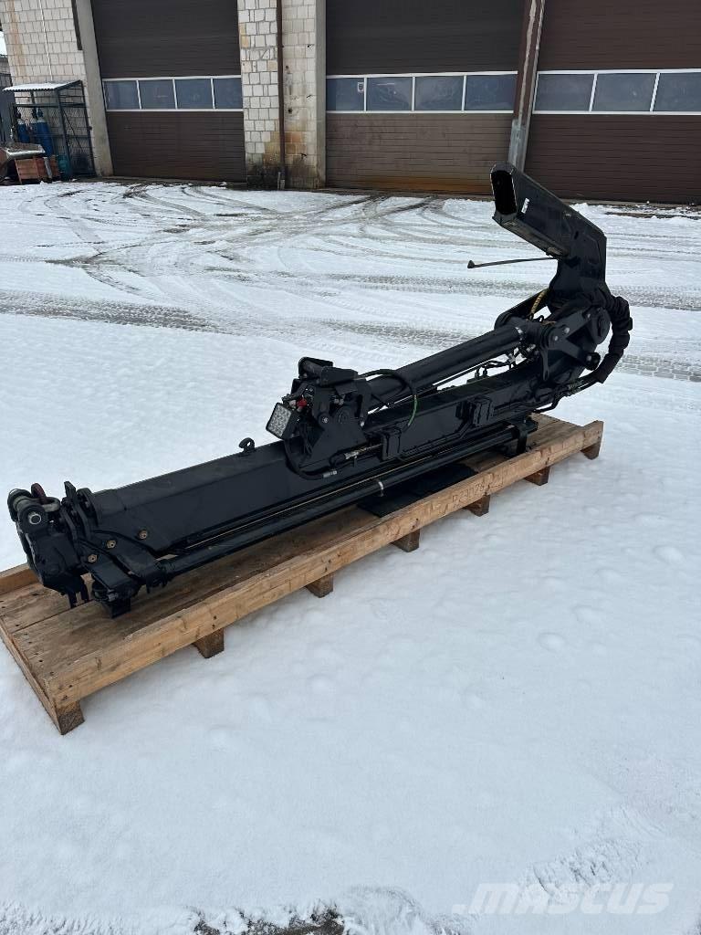 HMF FJ 600 Крани вантажників