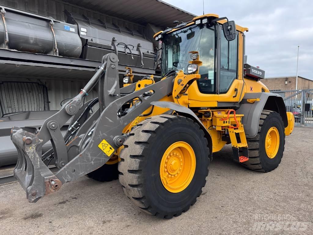 Volvo L90H Фронтальні навантажувачі