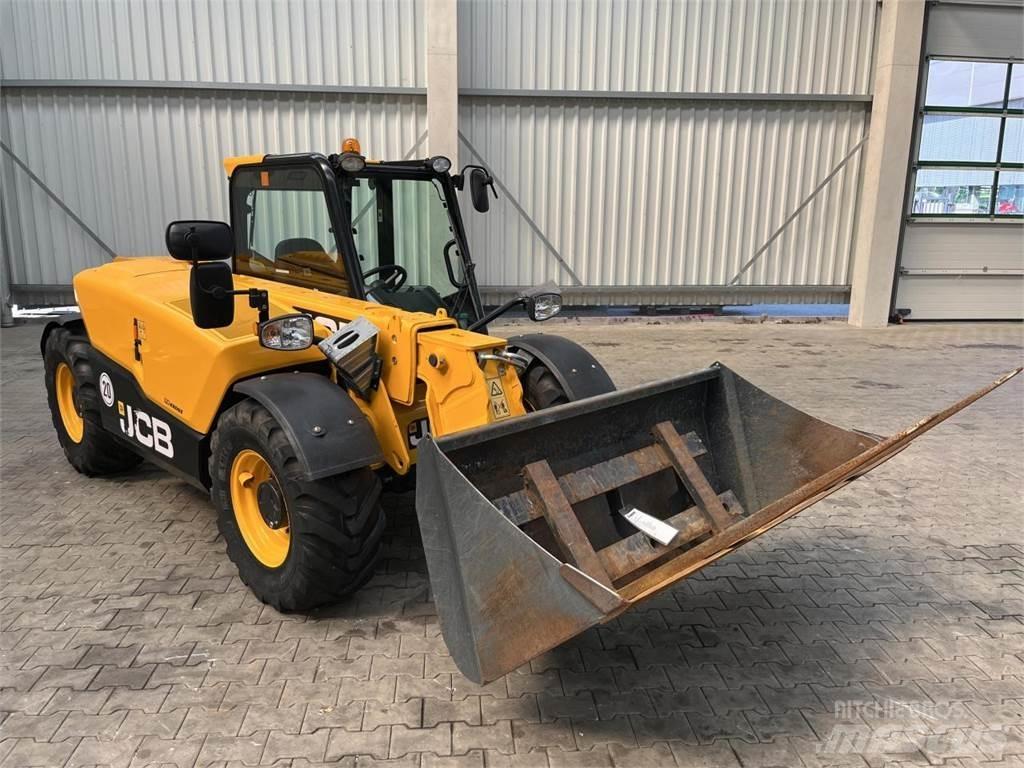 JCB 525-60 Hi Viz Телескопічний навантажувач