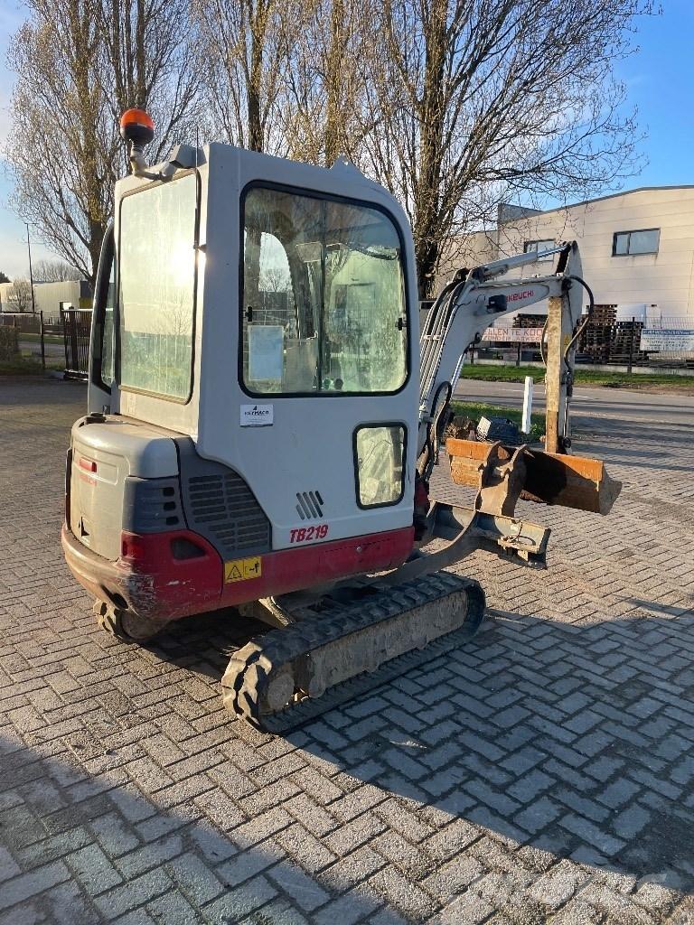 Takeuchi TB 219 Міні-екскаватори < 7т