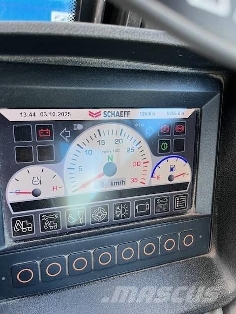 Schaeff TW110 Колісні екскаватори