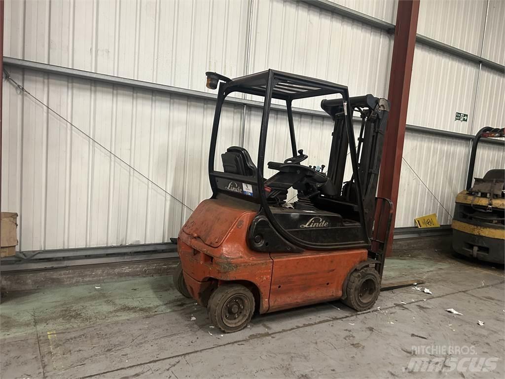 Linde E18P-02 Електронавантажувачі