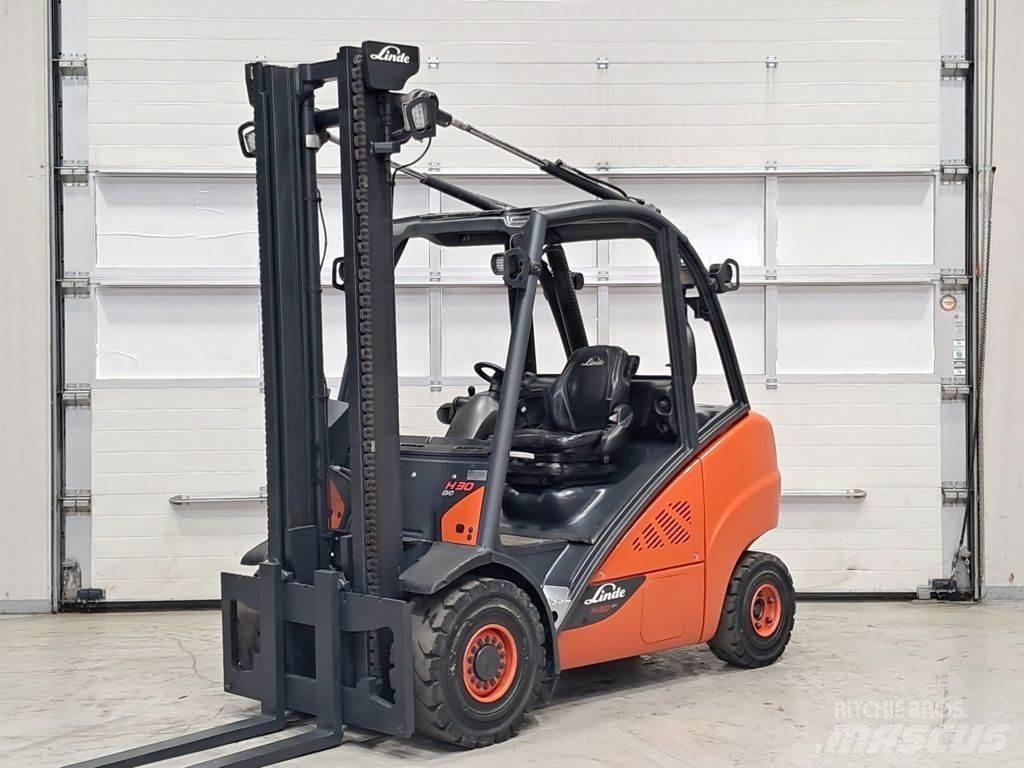 Linde H30D-02 Дизельні навантажувачі