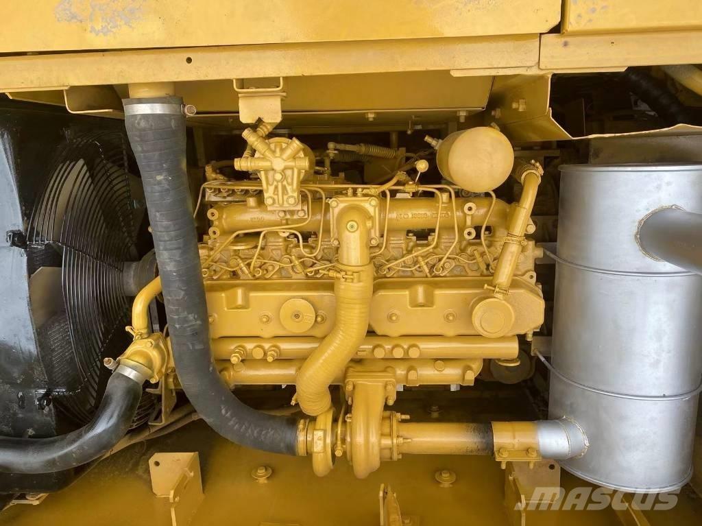 CAT 320 C L Гусеничні екскаватори