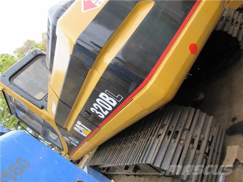 CAT 320 B L Гусеничні екскаватори