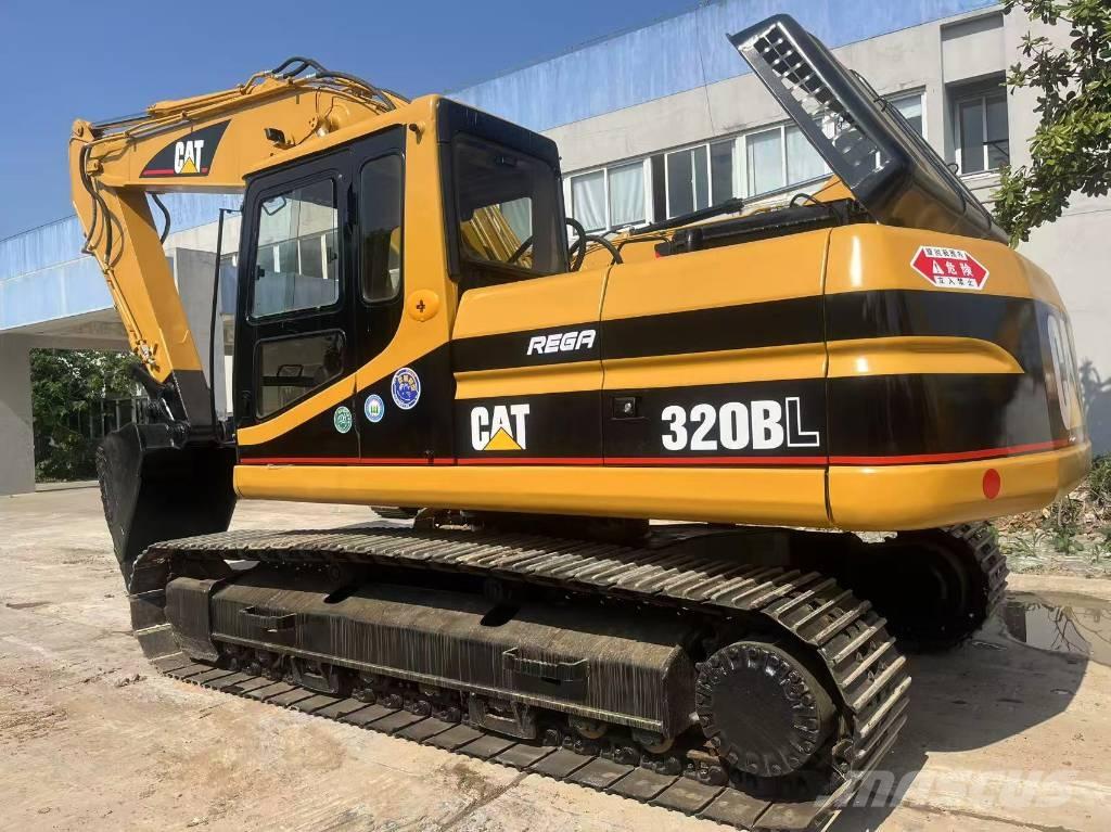 CAT 320 B L Гусеничні екскаватори