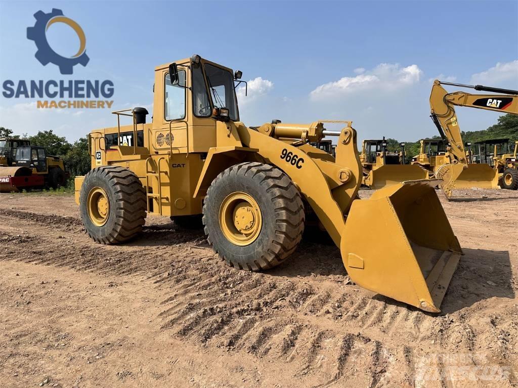 CAT 966 C Фронтальні навантажувачі