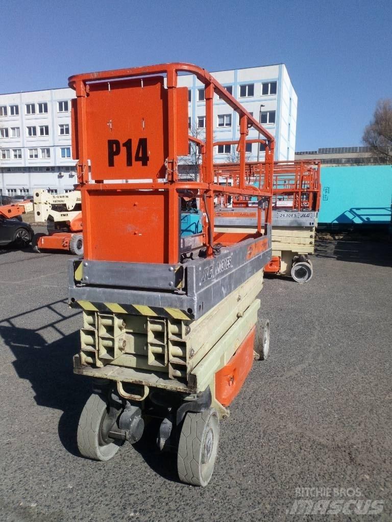 JLG 2030 ES Підйомники-ножиці