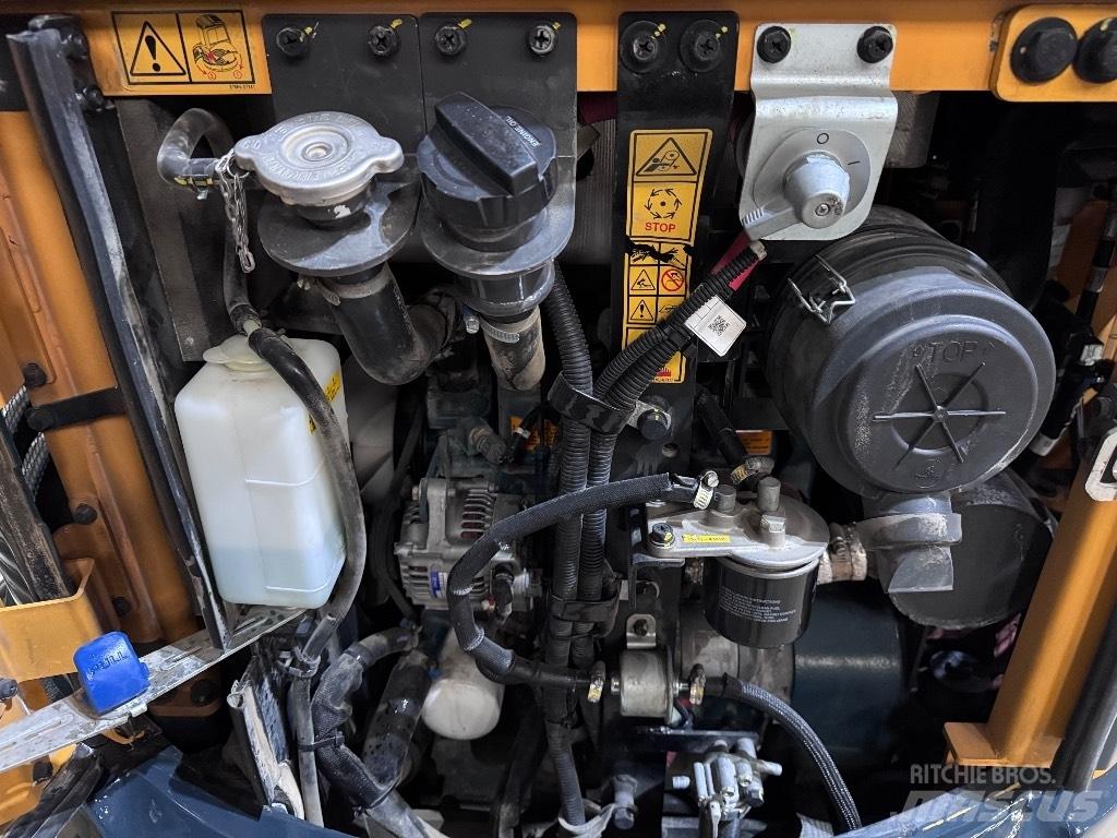 Hyundai R25Z-9 AK Міні-екскаватори < 7т