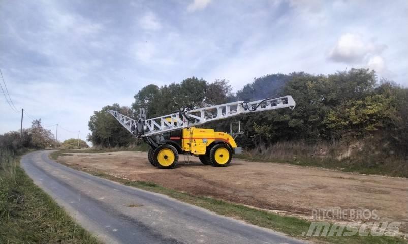 Artec F 40 Самохідні обприскувачі