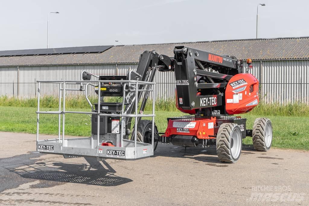 Manitou 160 ATJ e Колінчаті підйомники