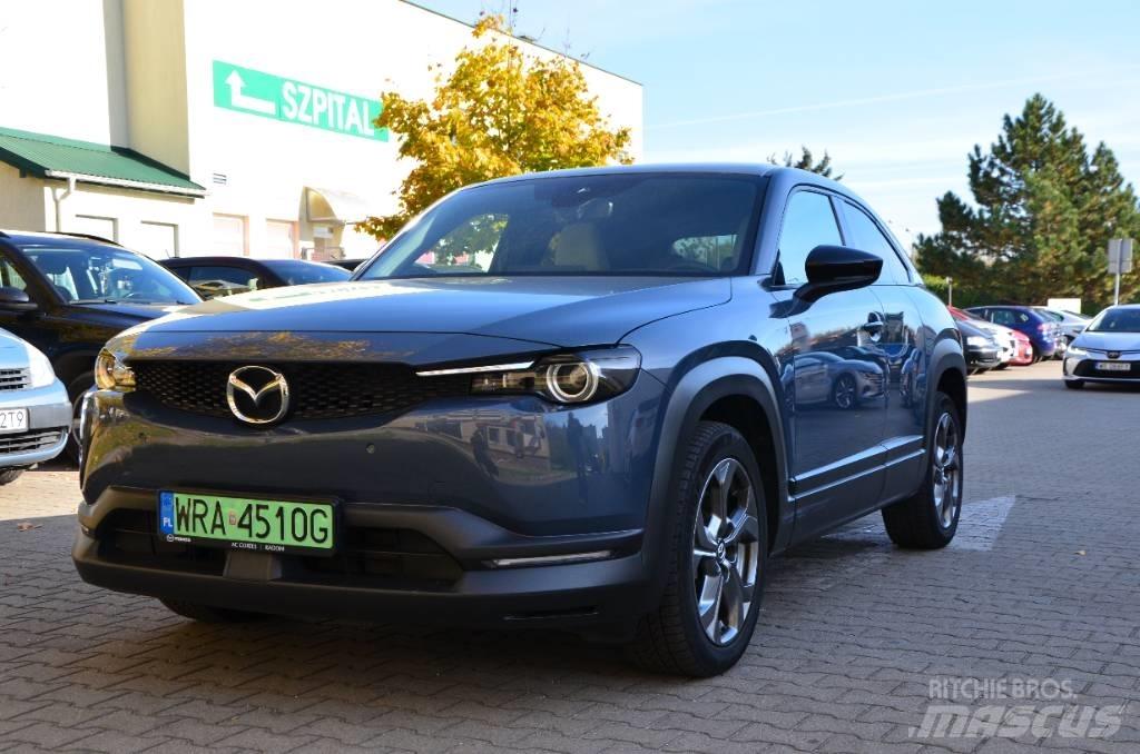 Mazda MX-30 Автомобілі