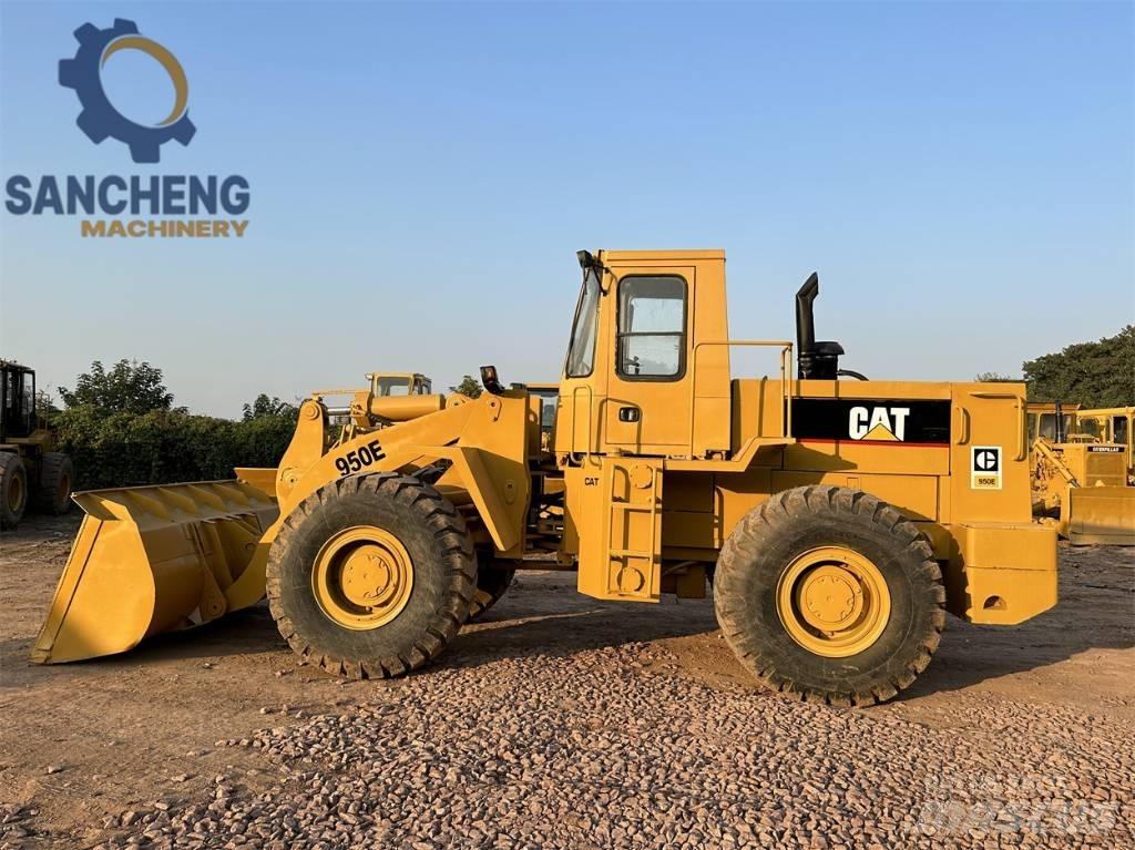 CAT 950 E Фронтальні навантажувачі