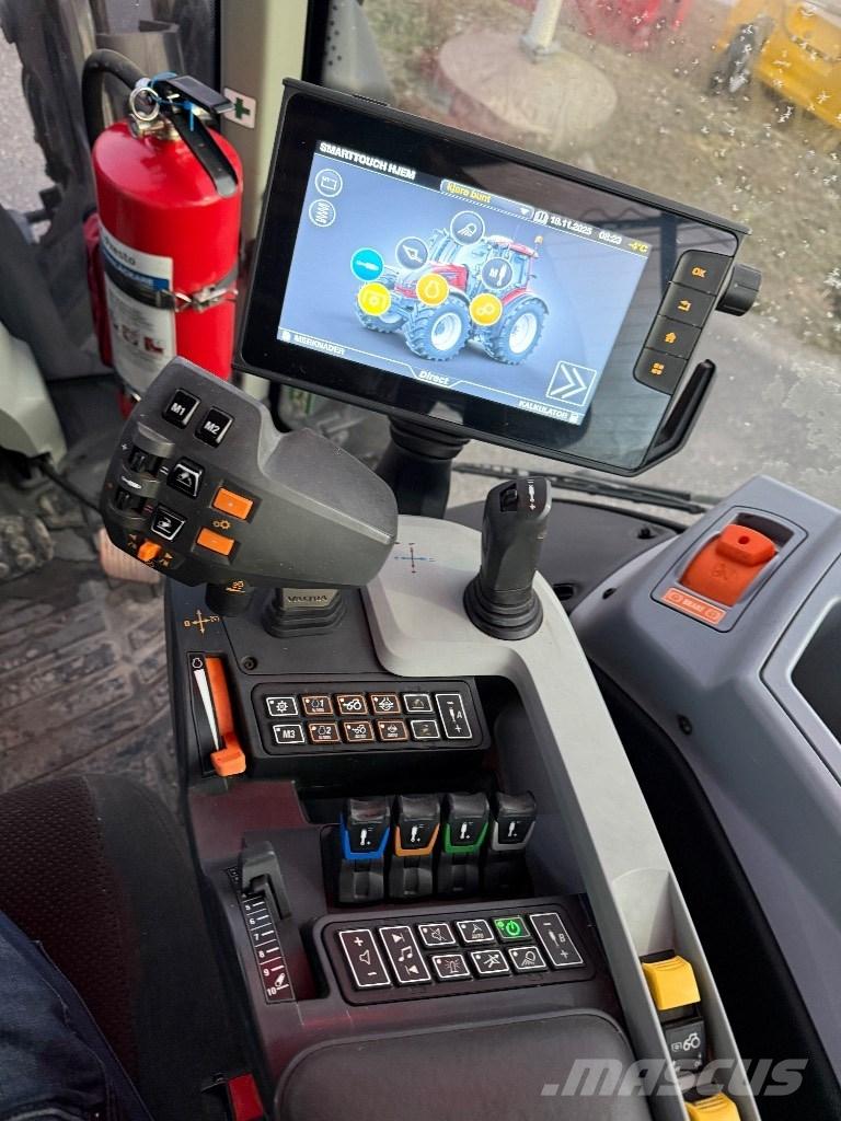 Valtra N174Direct Трактори