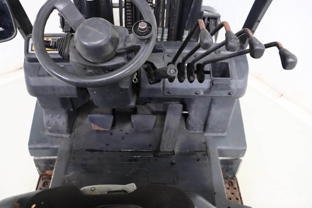 Nissan U1D2A20LQ Газові навантажувачі