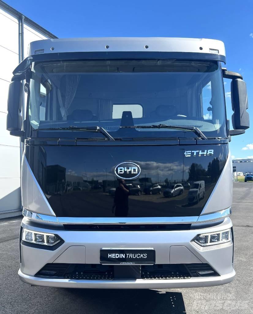 BYD ETH8 Фургони