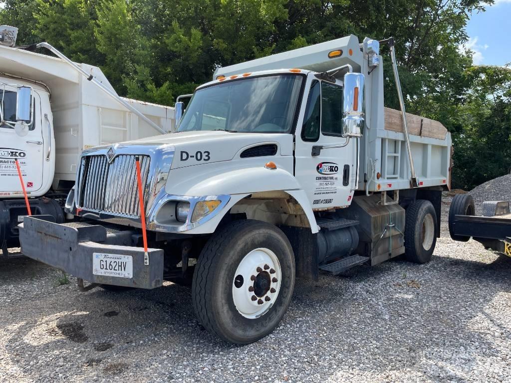 International 7300 Самоскиди