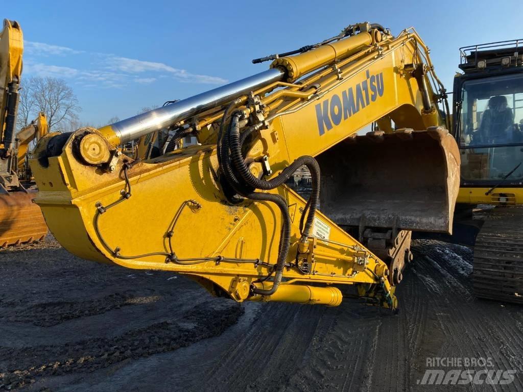 Komatsu PC 210 LC-11 Гусеничні екскаватори