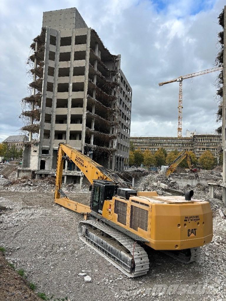 CAT 385 B UHD Екскаватори для знесення споруд