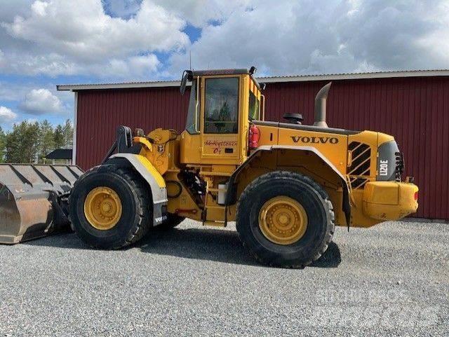 Volvo L120E Фронтальні навантажувачі