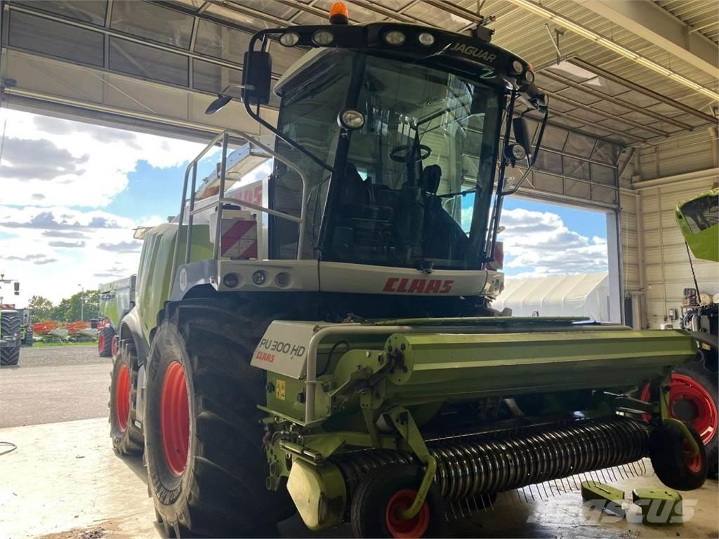 CLAAS Jaguar 960 Кормозбиральні комбайни