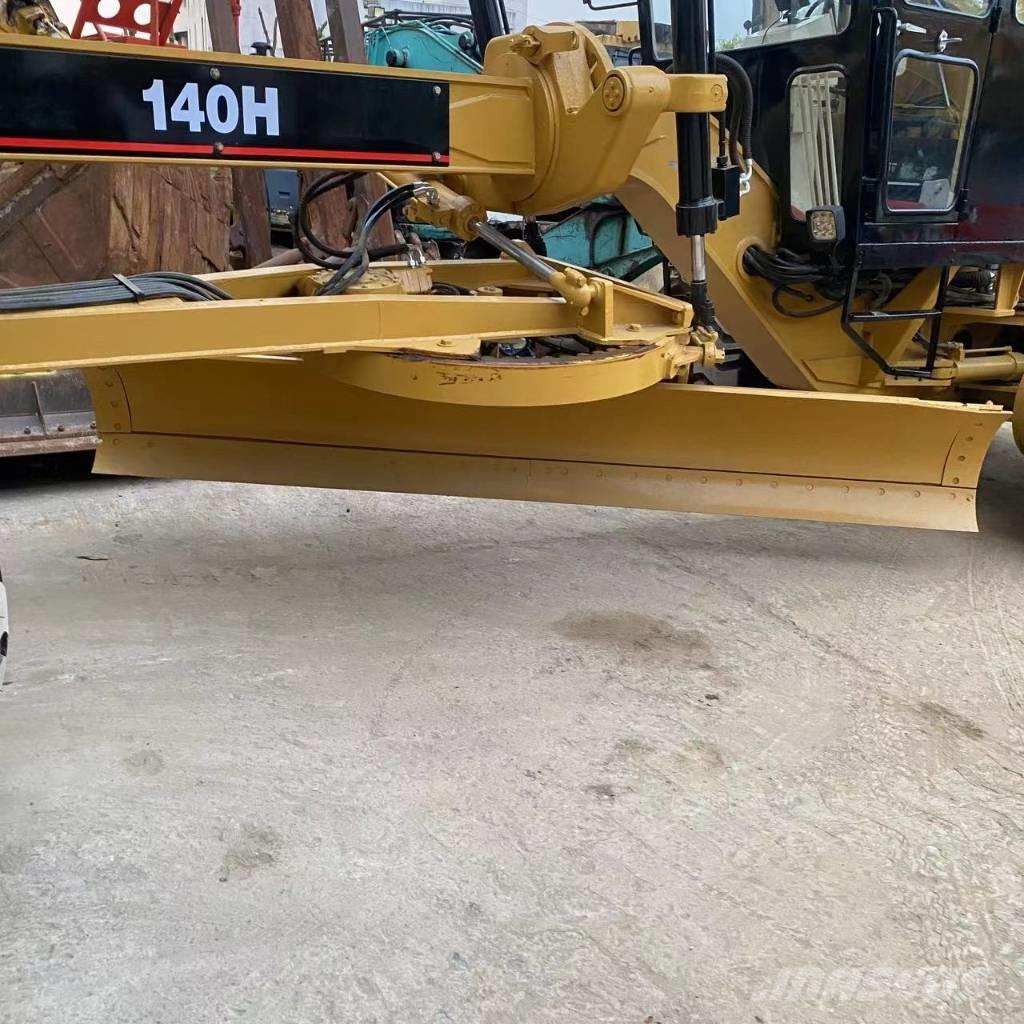CAT 140 H Грейдери